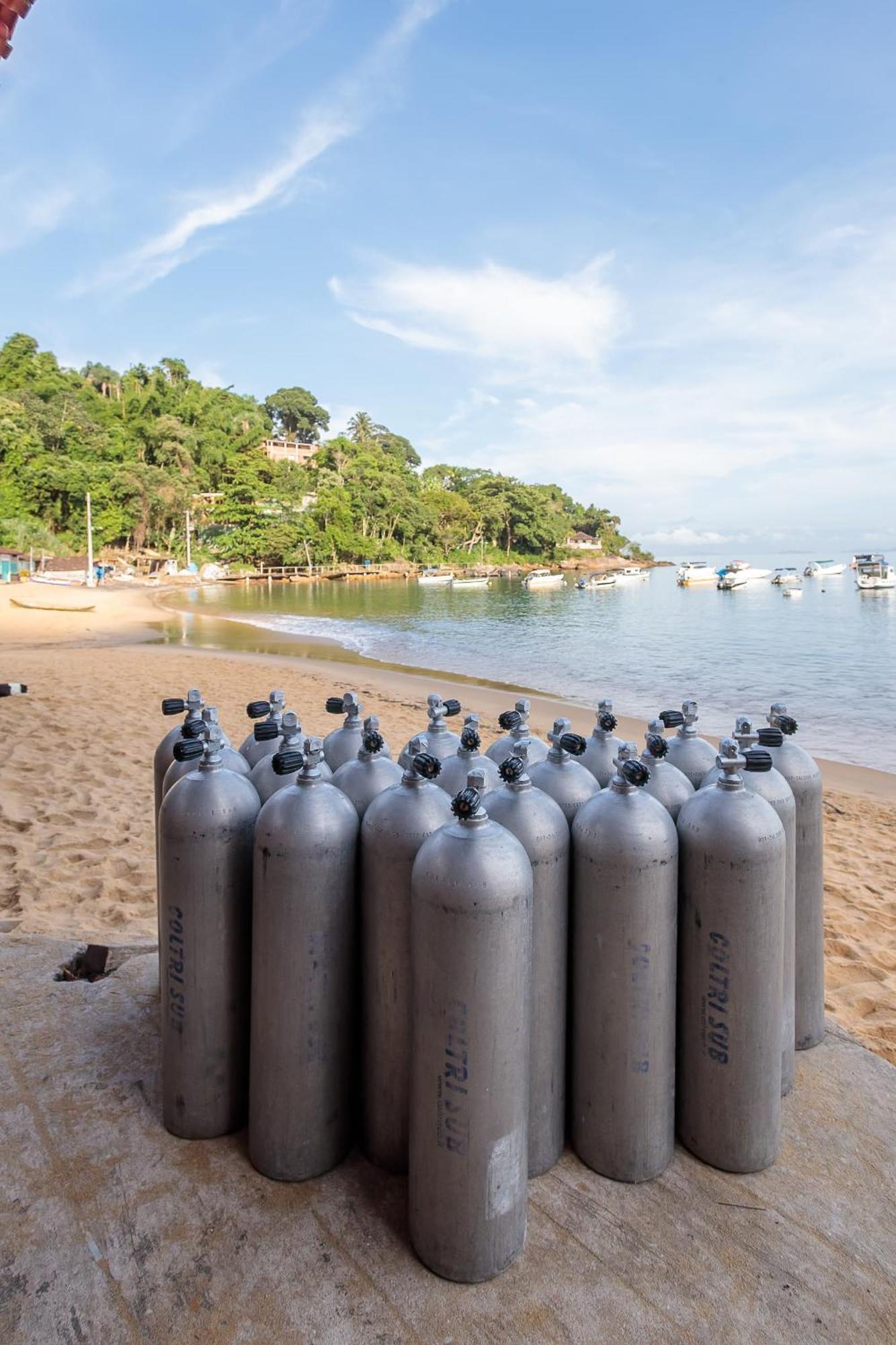 Pousada E Mergulho Dolce Vita Praia Vermelha  Esterno foto